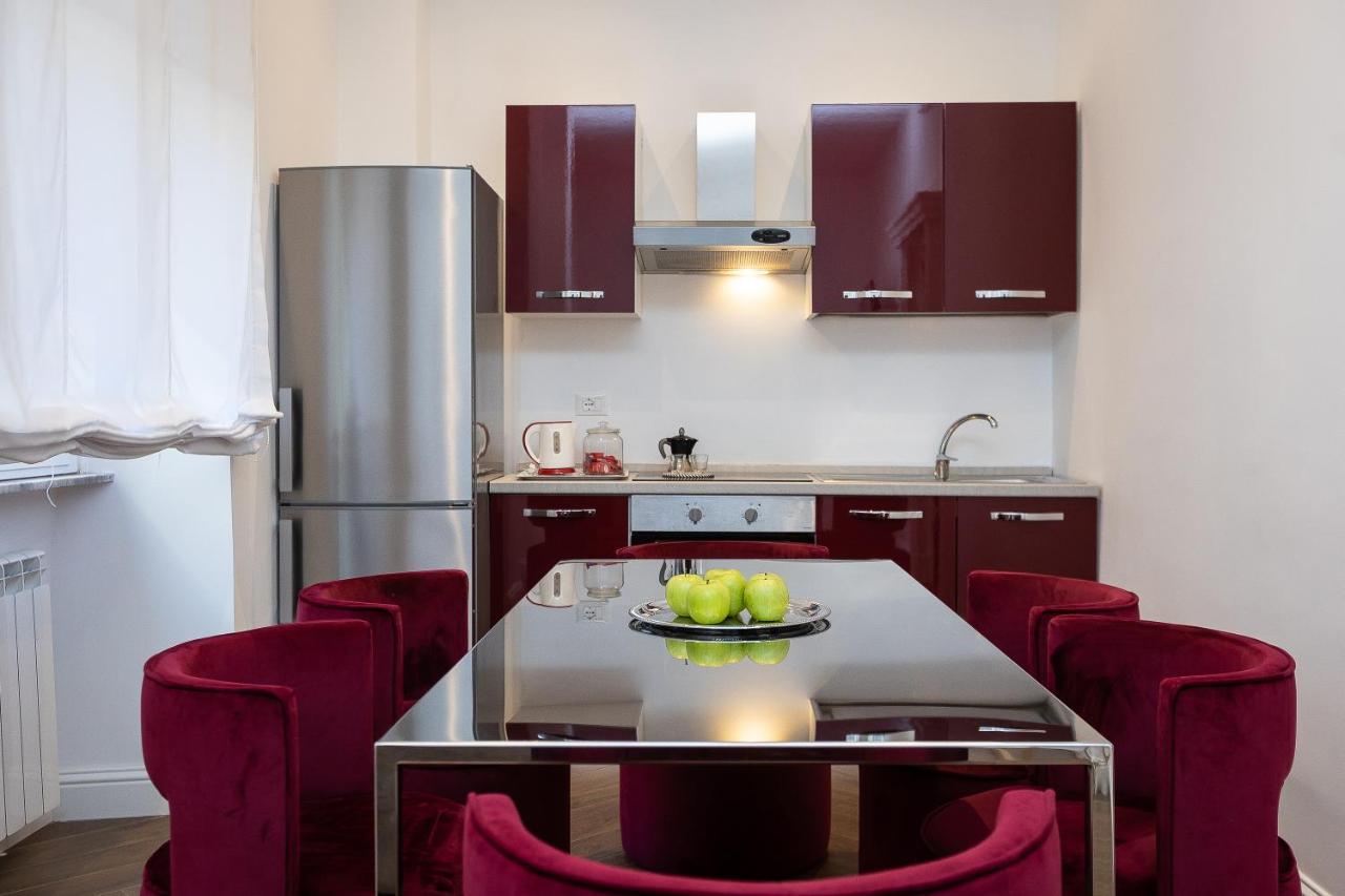 Spa Apartment Via Barberini ローマ エクステリア 写真