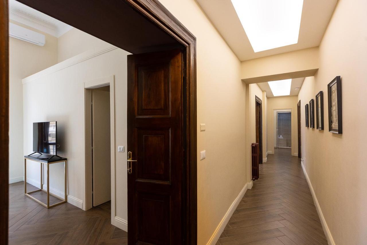 Spa Apartment Via Barberini ローマ エクステリア 写真