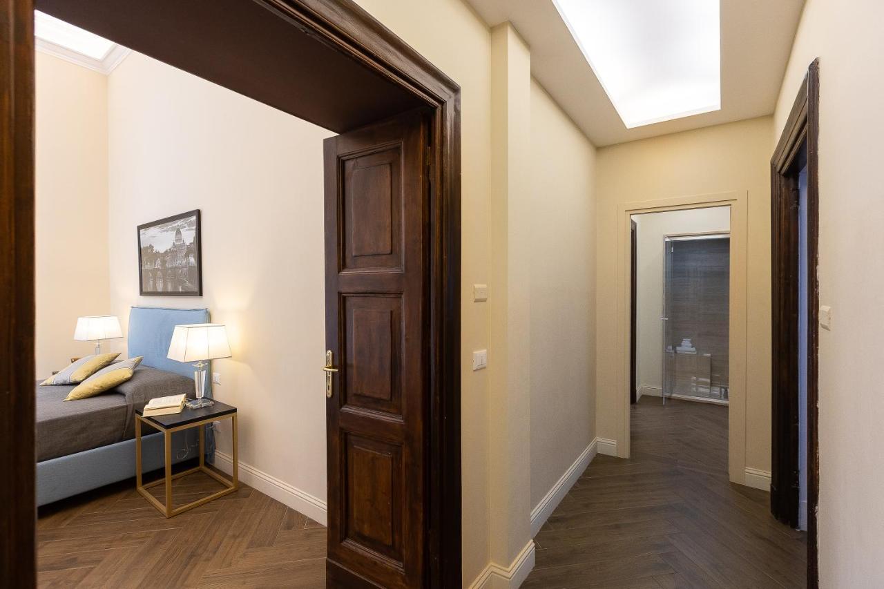 Spa Apartment Via Barberini ローマ エクステリア 写真
