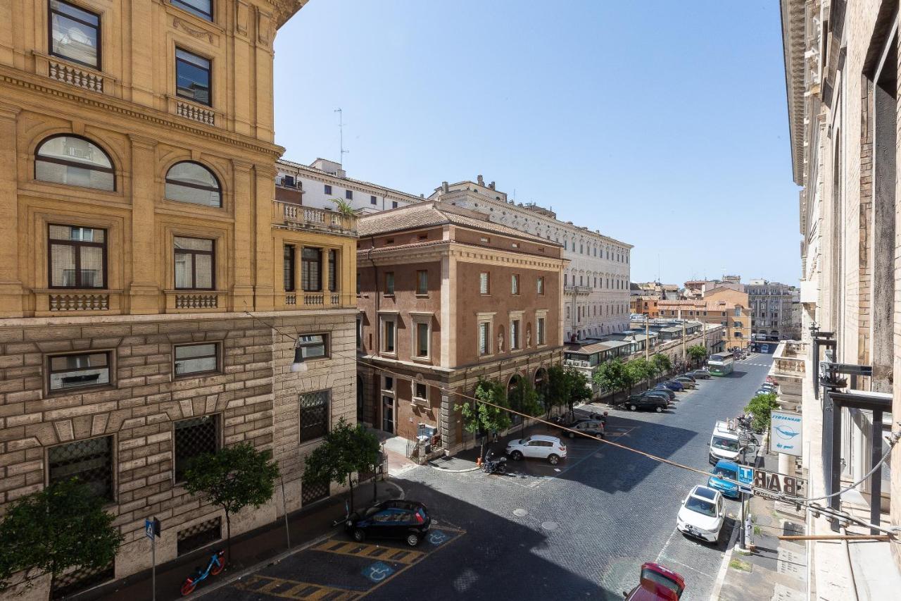 Spa Apartment Via Barberini ローマ エクステリア 写真