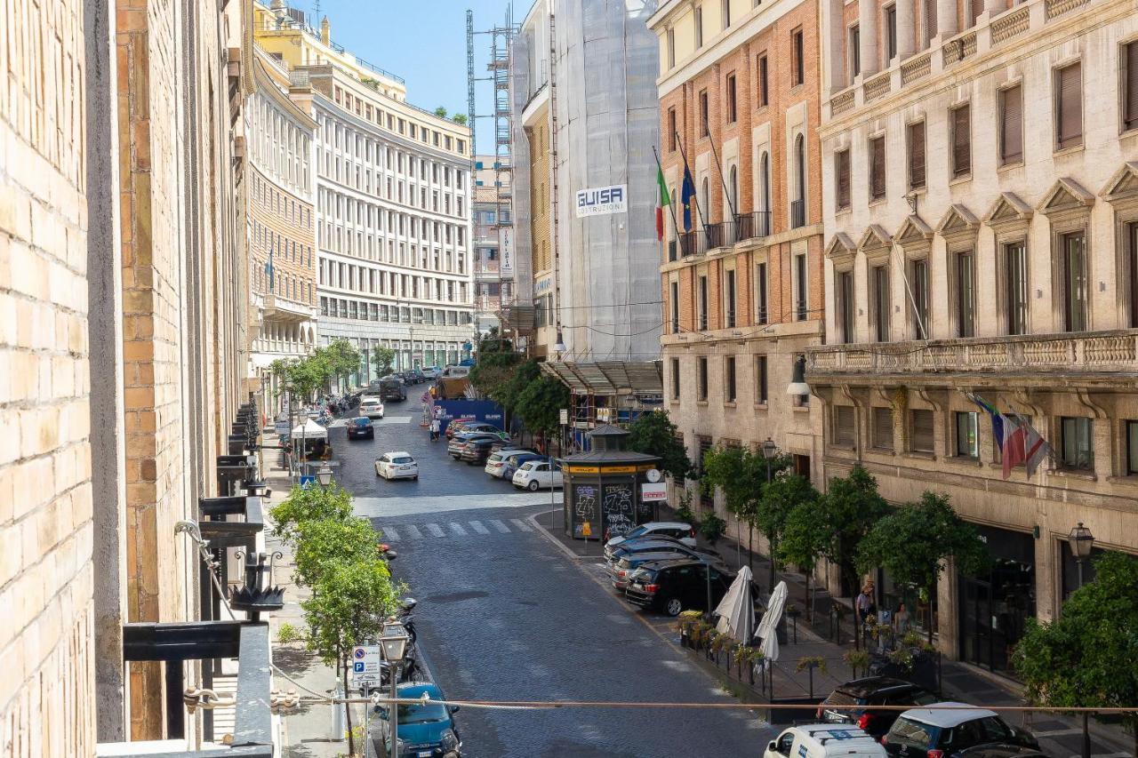 Spa Apartment Via Barberini ローマ エクステリア 写真
