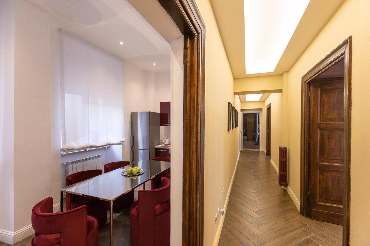 Spa Apartment Via Barberini ローマ エクステリア 写真