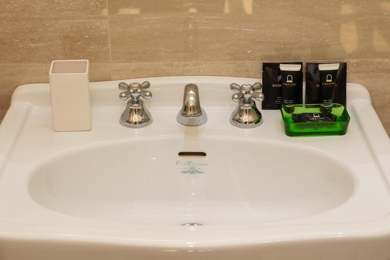 Spa Apartment Via Barberini ローマ エクステリア 写真