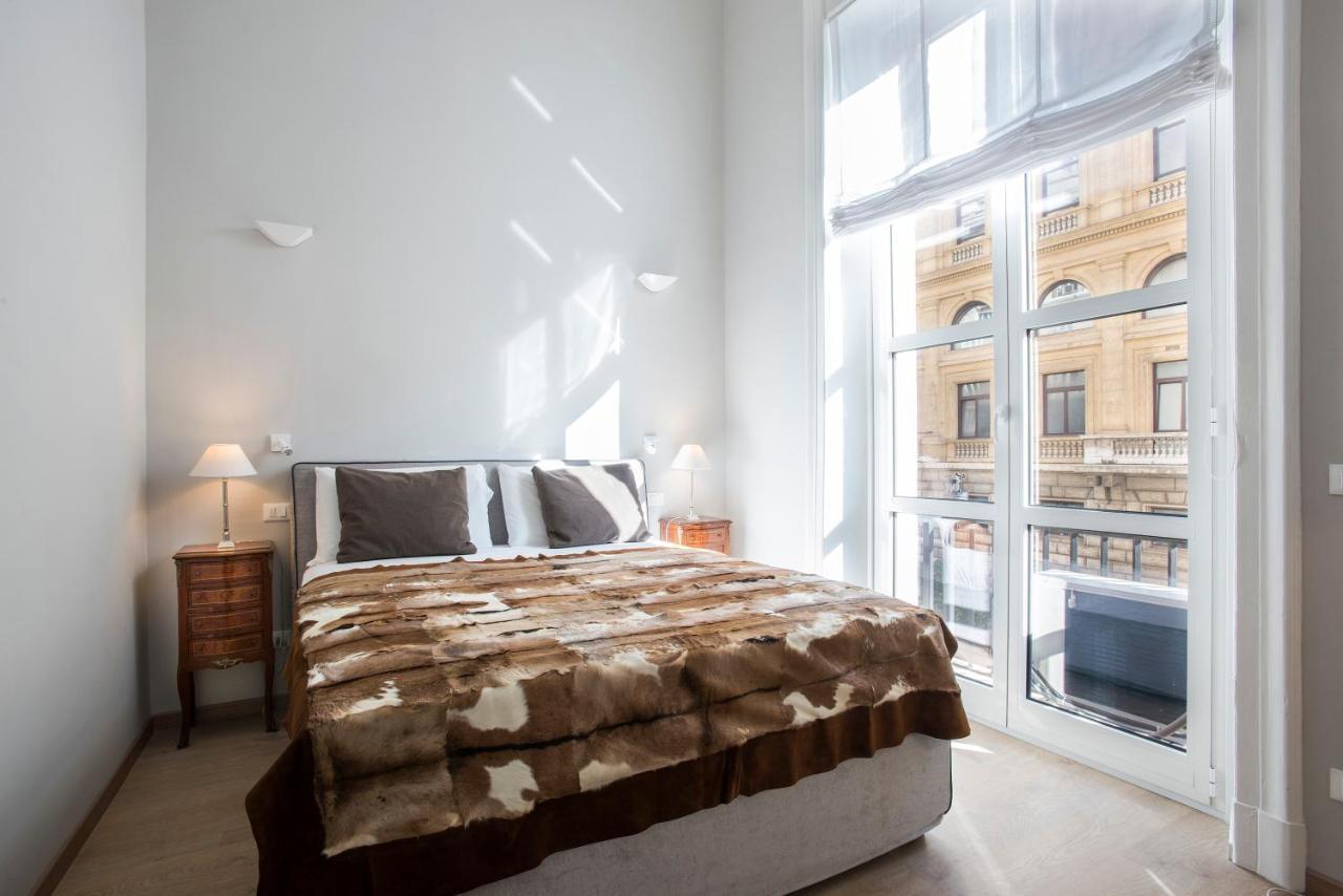 Spa Apartment Via Barberini ローマ エクステリア 写真